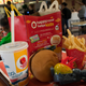 Illustration for article titled McDonald’s quietly took Happy Meals off its value menuem/em